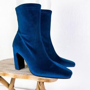 Steve Madden Whimsigoth Goth Velvet Vinka Square Toe Ankle Boots Blue Sz 10 NEW